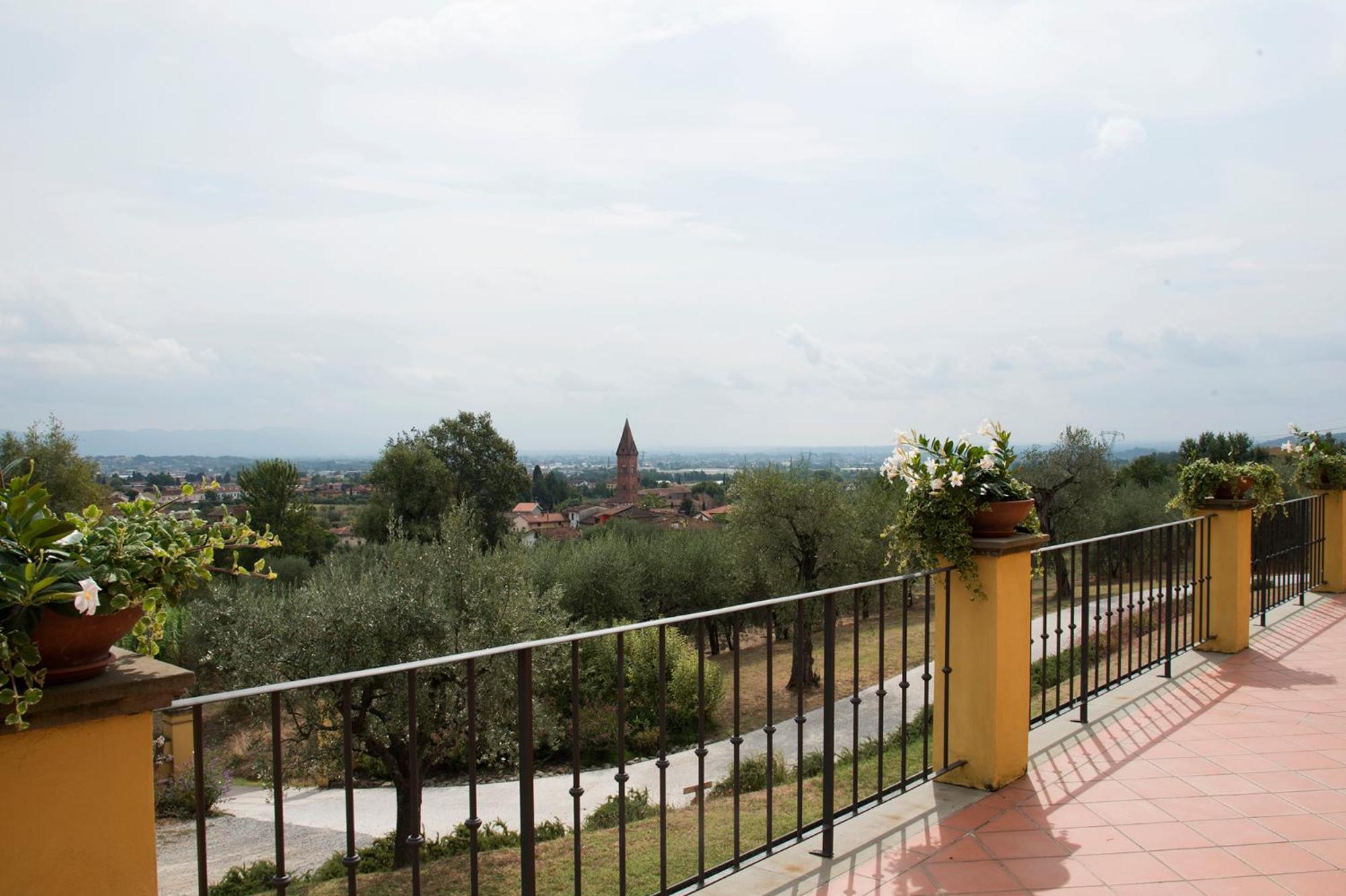Il Campano Apartment Collodi Ngoại thất bức ảnh